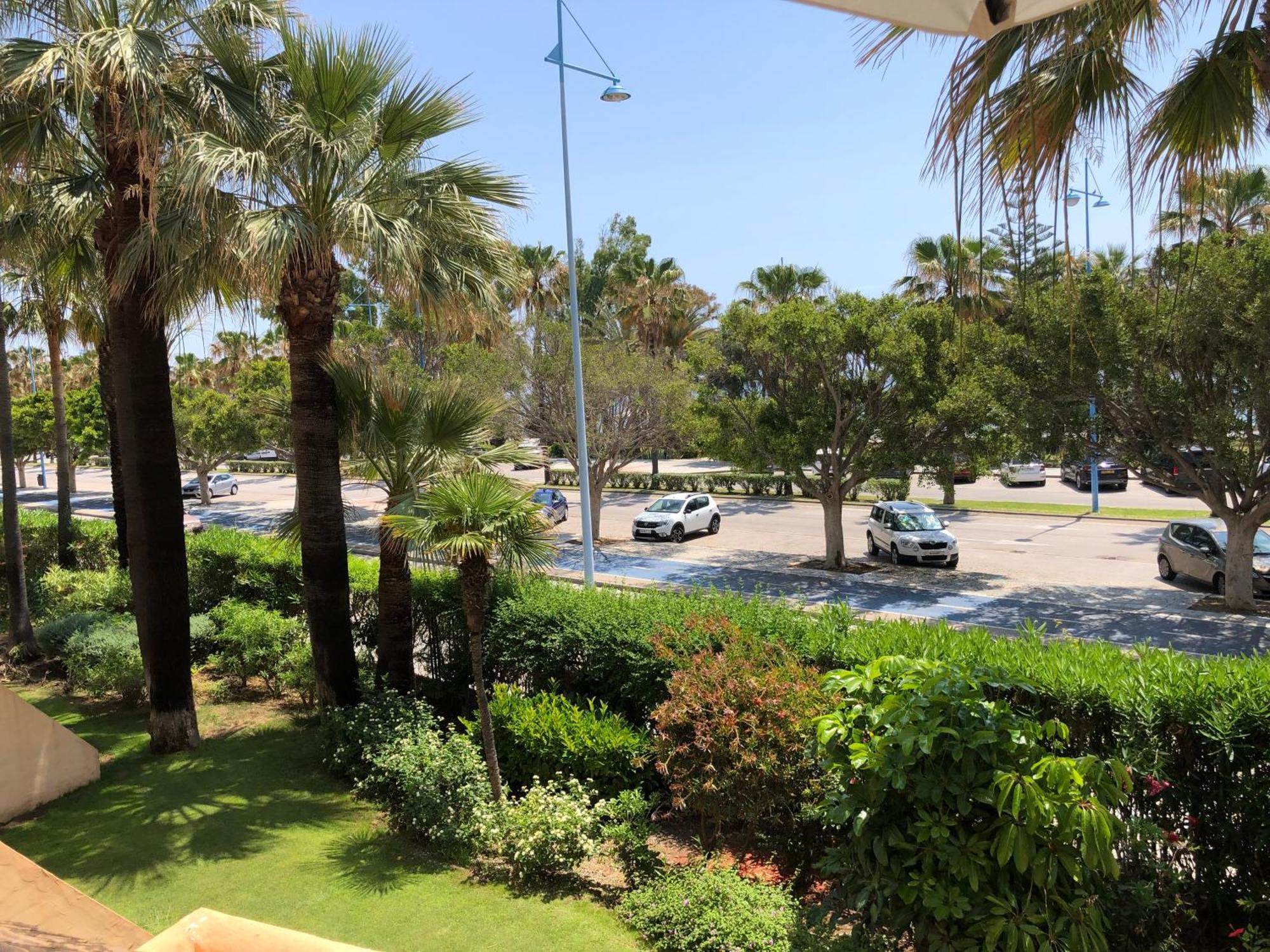 1138: Front Line 2 Bed At San Pedro Appartement *